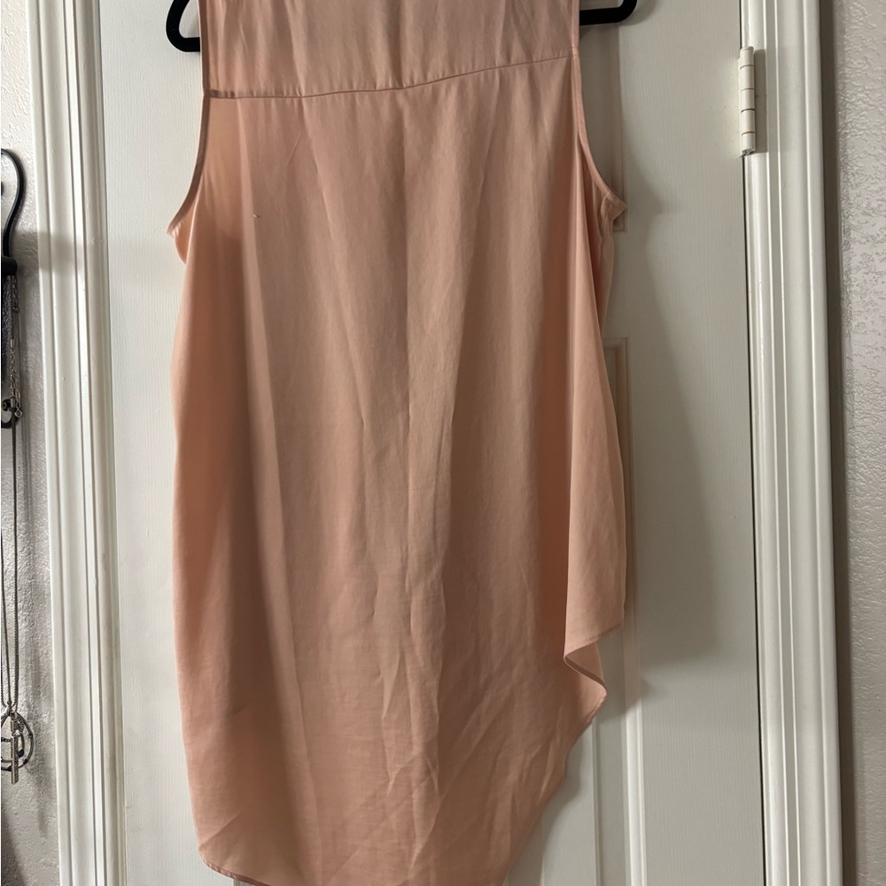 BCBGMaxAzria Blush Sleeveless Top asymmetrical, hem, size medium - Picture 2 of 3